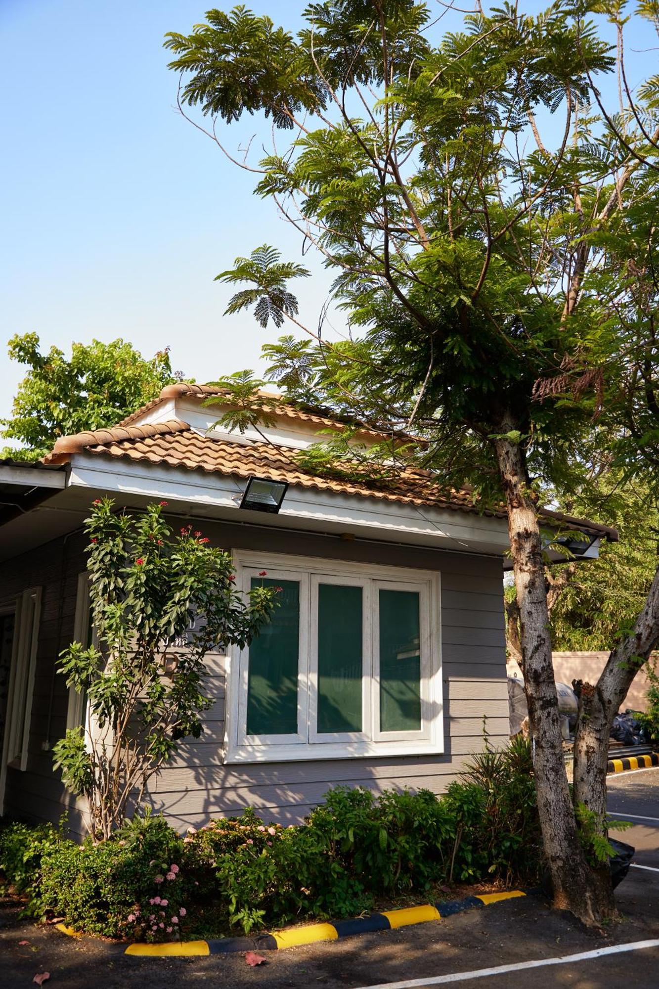 Baan Dara Resort Sara Buri Exterior foto